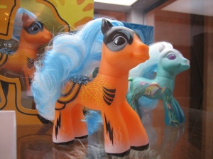 2009pop art pony and underwater art pony